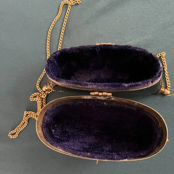 Vintage 1930's Brass & Buffalo Horn Pillow Purse Velvet Lining Gold Chain Strap - Picture 4 of 6